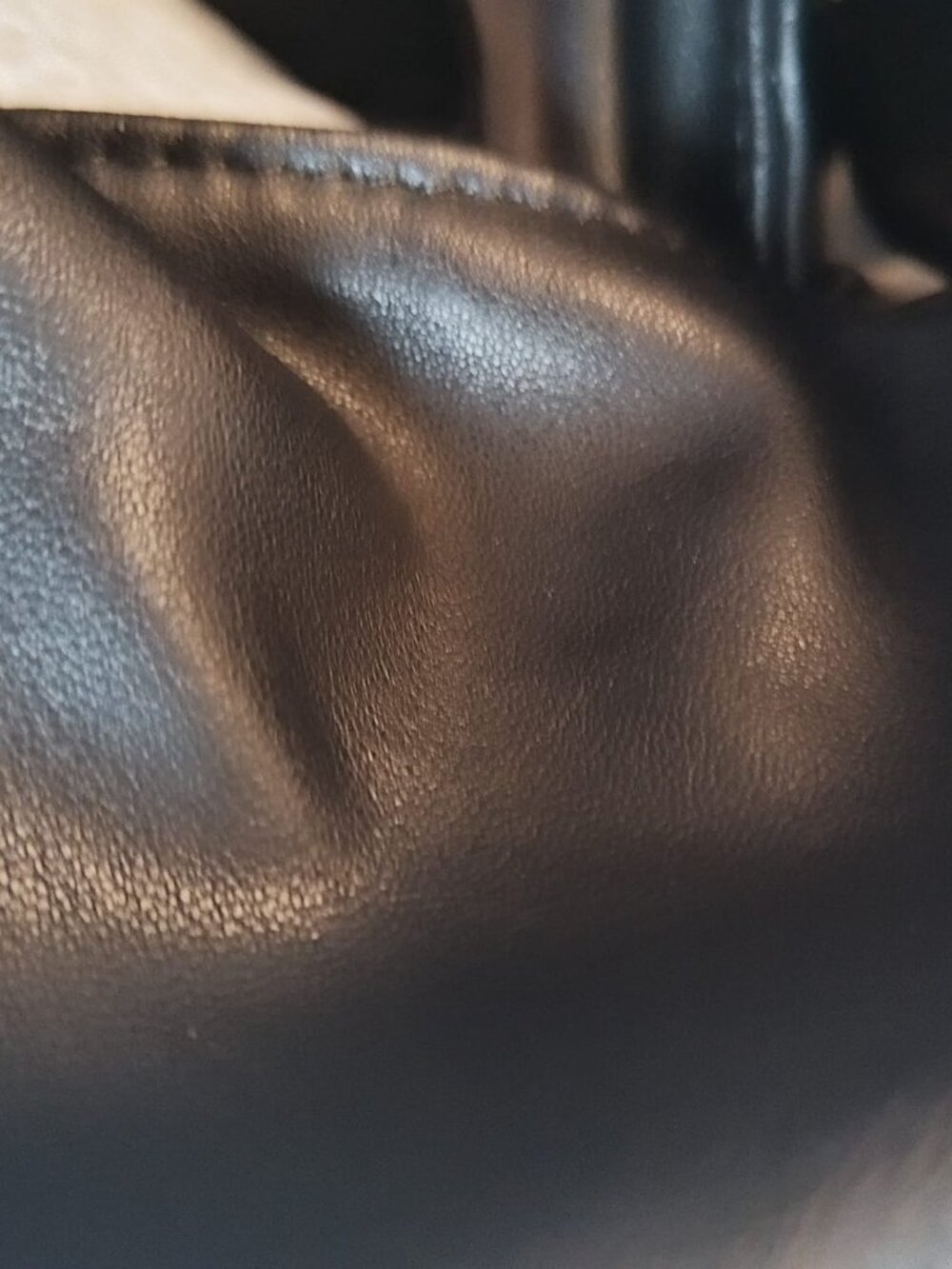 NWT Diesel Grab-D Hobo S Handbag - Black Leather with Metal Handle - Picture 13 of 14
